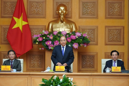 Thủ tướng: Doanh nghiệp còn khó khăn nhiều lắm