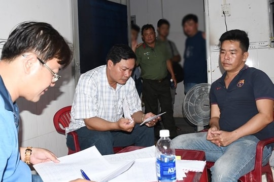 Hai vợ chồng thuê nhà trọ sản xuất tiền giả