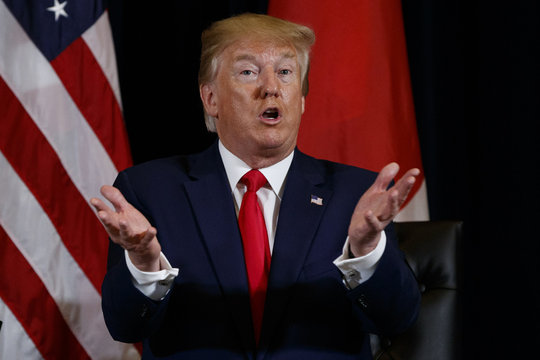 Tổng thống Donald Trump nêu điều kiện rời Nhà Trắng