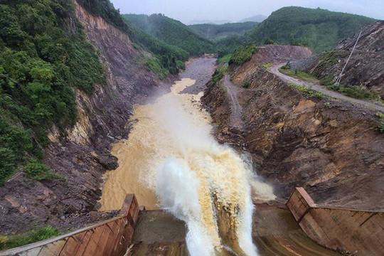 Phạt 500 triệu đồng chủ đầu tư Thủy điện Thượng Nhật