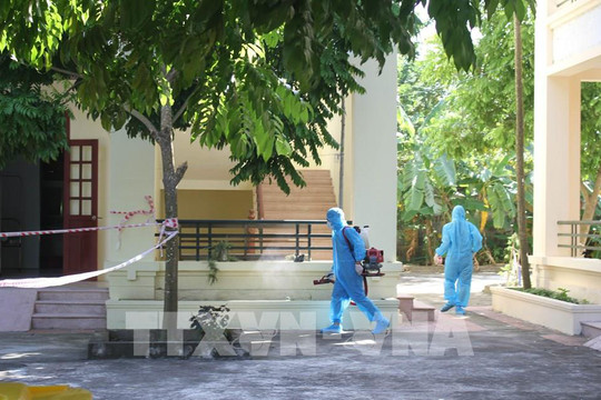 Nhanh chóng xét nghiệm hàng trăm người sống gần nhà BN1347