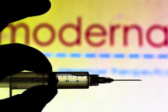 Tin vắn thế giới ngày 18/2: EU đạt thỏa thuận mua thêm 150 triệu liều vaccine COVID-19 của Moderna