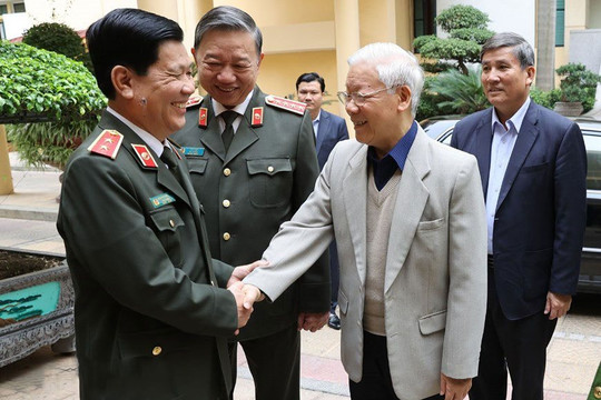Phản bác mạnh mẽ những việc làm vi phạm pháp luật, trái với lòng dân và chủ trương của Đảng