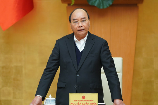 Thủ tướng Nguyễn Xuân Phúc: Tạm dừng các chuyến bay thương mại quốc tế