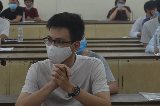 TP. HCM: Nhiều trường ĐH cho sinh viên nghỉ học để phòng dịch covid-19