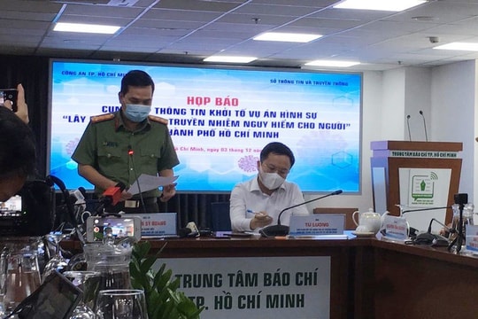 Khởi tố vụ án hình sự làm lây lan dịch COVID-19