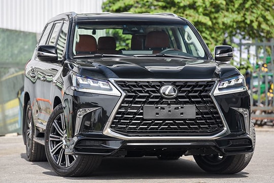 Lexus LX 570 Super Sport 2021 đầu tiên về Việt Nam