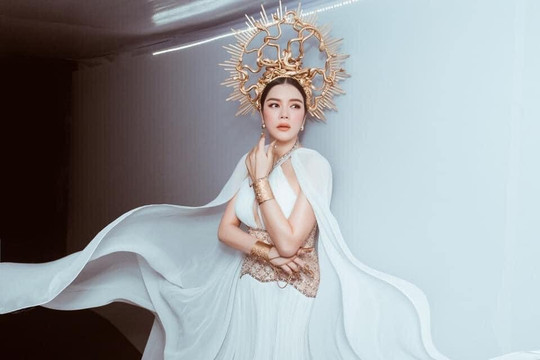 Lý Nhã Kỳ gây sốt khi hóa thân thành “Nữ thần Medusa”