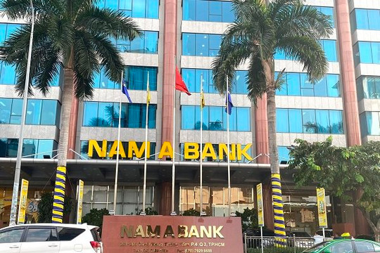 Vướng tranh chấp, Nam Á bank vẫn “vô tư” dịch chuyển cổ phiếu