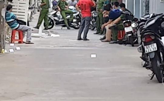 Nổ súng hỗn chiến, 1 người nguy kịch