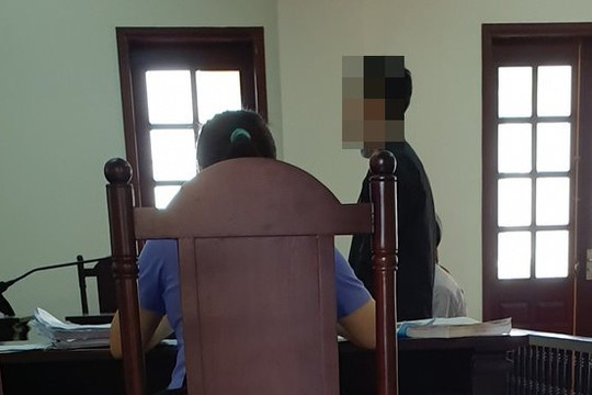 Lĩnh 5 năm tù vì nhiều lần chở "bạn gái nhí" vào nhà nghỉ