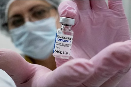 Nga nêu tên vaccine ngừa COVID-19 an toàn và hiệu quả nhất