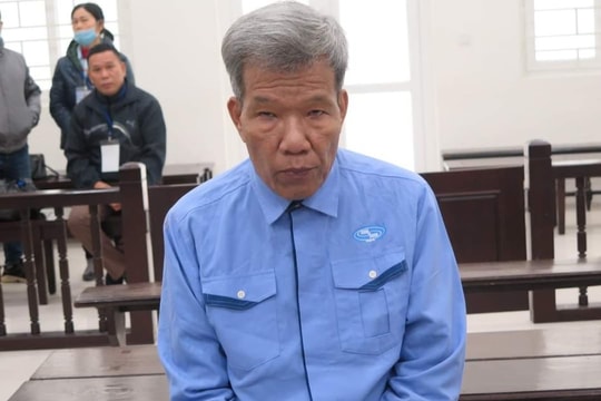 Người đàn ông mất mạng vì lên cơn ngáo đá nằm khoả thân dưới đường