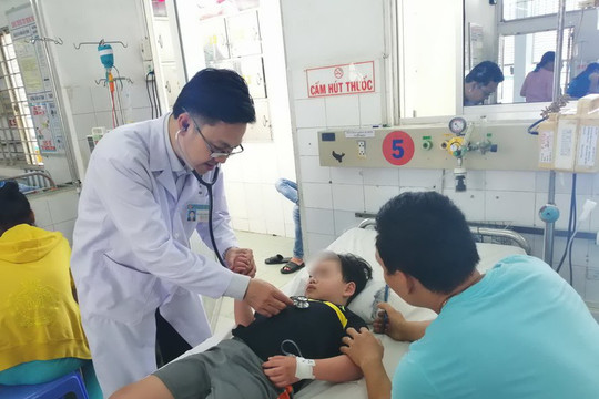 Số ca sốt xuất huyết tại Hà Nội giảm, bệnh cúm gia tăng do thời tiết