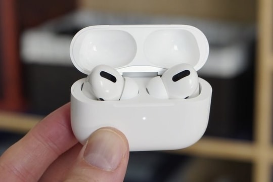 Apple sắp ra AirPods Pro Lite vào đầu năm 2021