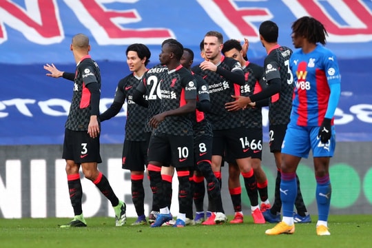 Liverpool thiết lập hàng loạt kỷ lục đáng nhớ trong lịch sử bóng đá Anh