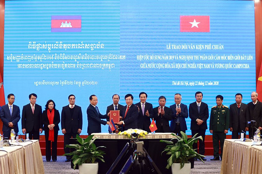 Hai văn kiện pháp lý về cắm mốc biên giới đất liền Việt Nam-Campuchia chính thức có hiệu lực
