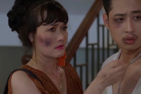 “Hướng dương ngược nắng” tập 5: Người tình của Diễm Loan bị đánh “te tua”, Châu rủ Kiên có em bé