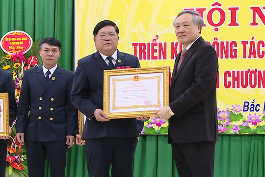 TAND tỉnh Bắc Ninh đón nhận Huân chương Lao động hạng Nhất