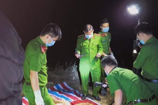 Phát hiện thi thể không nguyên vẹn trên sông