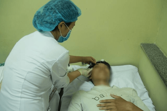 Cần lưu ý gì khi mắc bệnh liệt mặt, méo miệng