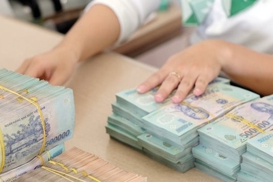 Truy tố “nữ quái” làm giả hồ sơ vay, lừa đảo tiền của ngân hàng