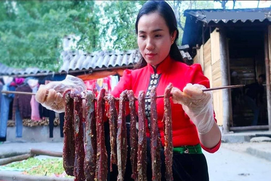 Thịt trâu gác bếp – Nét đẹp văn hóa ẩm thực Tây Bắc