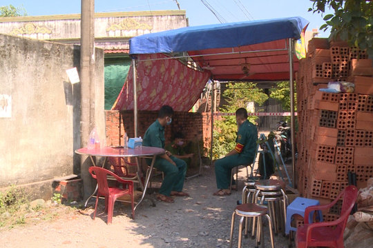 TP. Hồ Chí Minh: Cách ly 15 F1 của người nhập cảnh trái phép dương tính với SARS-CoV-2