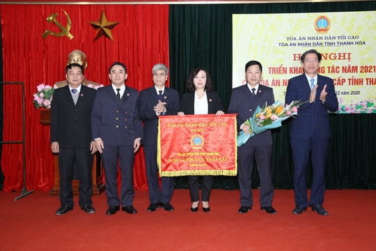 TAND hai cấp tỉnh Thanh Hóa triển khai toàn diện, quyết liệt các giải pháp nâng cao chất lượng xét xử  
