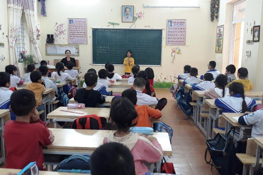 Trường Tiểu học Đông Sơn: “Lá cờ đầu” đổi mới, sáng tạo trong dạy và học