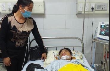 Rơi nước mắt với hoàn cảnh gia đình bé trai đang nằm viện vì tai nạn