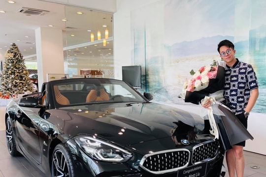 Vừa tậu xế hộp mui trần, Matt Liu tiếp tục đón sinh nhật với Hương Giang không quên dành tặng cô một món quà đặc biệt
