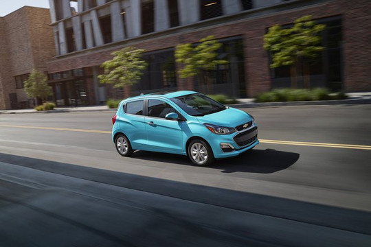 Chevrolet Spark 2021 chính thức ra mắt, giá từ 310 triệu đồng