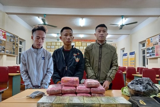 Nhóm học sinh “ôm” số ma túy khủng để lấy tiền công 300 triệu đồng