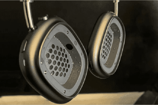 AirPods Max gặp sự cố tụ mồ hôi