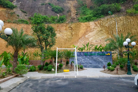 Hòa Lạc Charm Villas by Xanh Group: Dự án không phép ồ ạt rao bán