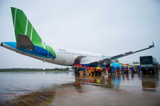 Cục Hàng không Việt Nam biểu dương nhân lực Bamboo Airways trong công tác phòng, chống thiên tai
