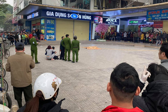 Người đàn ông rơi chung cư HH Linh Đàm tử vong: Nhảy lầu tự tử, điều trị trầm cảm nhiều tháng nay