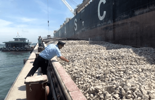 Nhiều doanh nghiệp “khốn đốn” sau Công văn hoả tốc của Tổng cục Hải quan