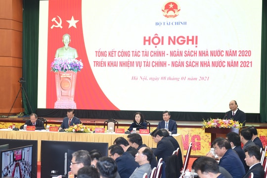 Thủ tướng: Tài chính phải vì lợi ích của cộng đồng doanh nghiệp và nhân dân