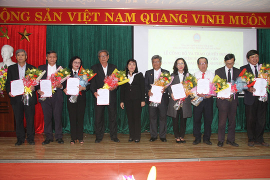 Trao quyết định bổ nhiệm 24 hòa giải viên