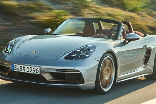 Porsche Boxster bản kỷ niệm 25 năm giá gần 100.000 USD