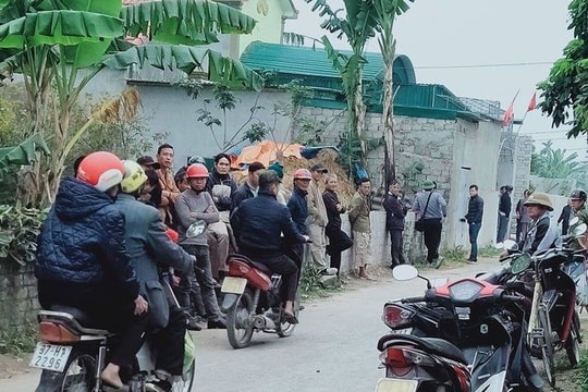 Hai cha con chết cháy, mẹ bất tỉnh giữa nhà