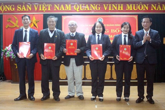 Lễ công bố và trao quyết định bổ nhiệm cho hòa giải viên
