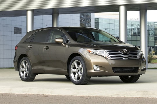 Toyota bị phạt 180 triệu USD vì không nộp báo cáo khí thải