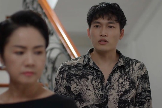 “Hướng dương ngược nắng” tập 17: Minh bị đuổi việc ở Hoàng Đế, Trí ra khỏi nhà họ Cao