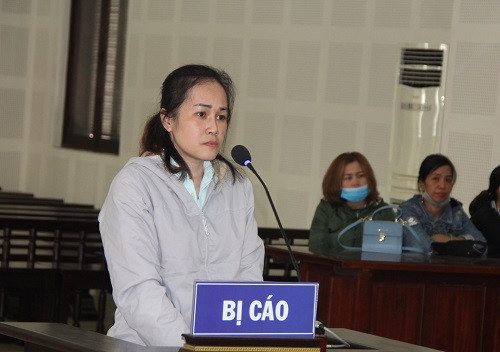 Bán dầu ăn “khuyến mãi”, nữ nhân viên lừa đảo hơn 1,7 tỷ đồng