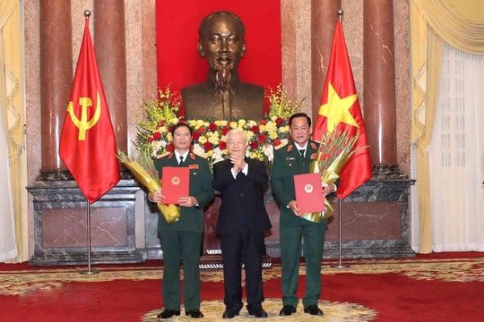 Hai Ủy viên Trung ương Đảng được thăng quân hàm Thượng tướng