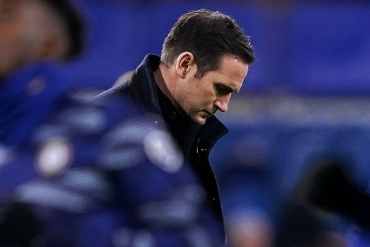 Frank Lampard sa lầy và công cuộc Đức “hóa” tại Chelsea