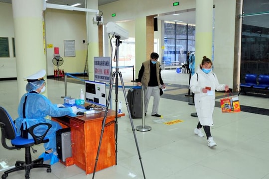 Nữ bệnh nhân mắc covid-19 khi sắp hết thời hạn cách ly